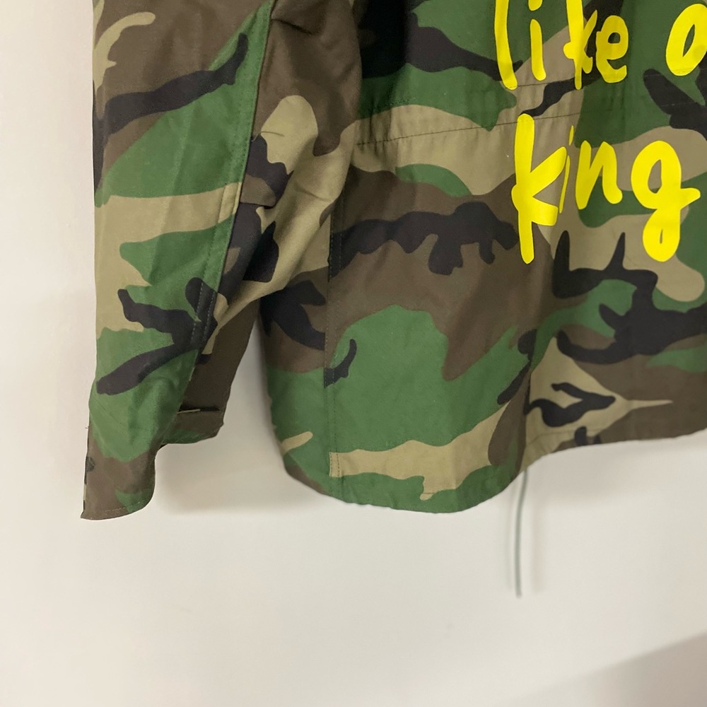 Mess in a bottle Army Jacket “queen don’t be afraid to rule like a king” size M - Picture 3 of 9